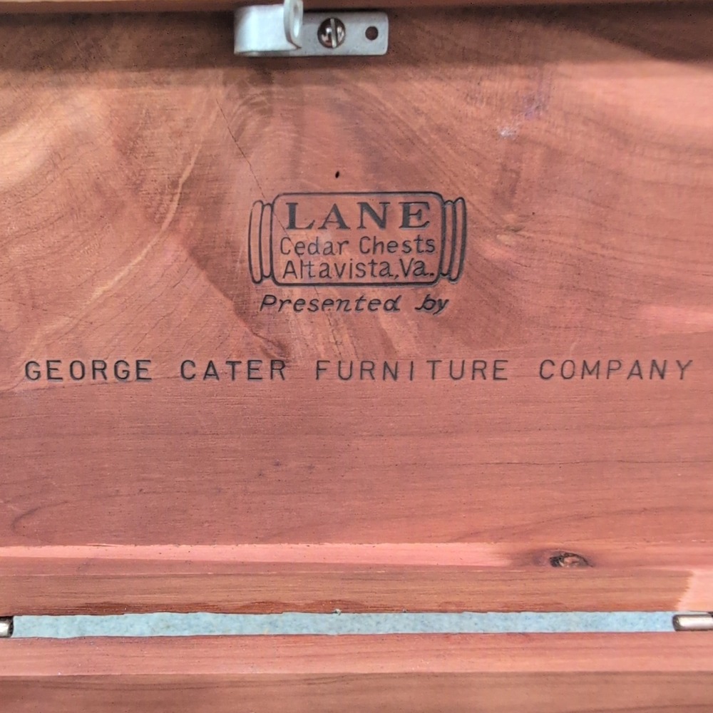 Vintage Lane Cedar Chest Miniature Salesman Sample George Cater Furniture Box - Picture 5 of 12